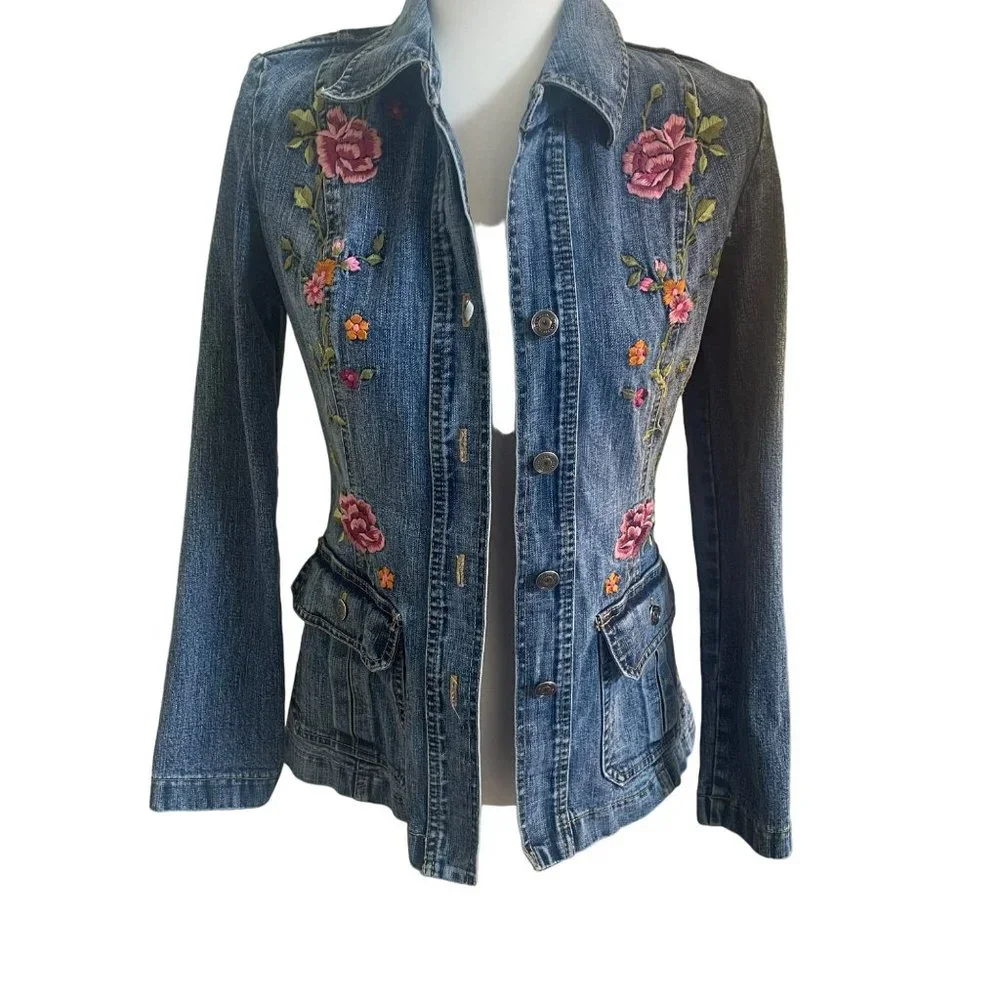 Mesmerize Jeans Embroidered Jean Jacket size small - Picture 1 of 8